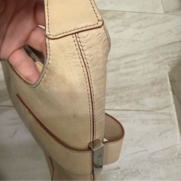 Ferragamo Leather Shoulder Bag - Picture 9 of 16